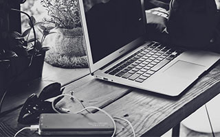 利物浦球迷狂喜！“英超传奇”杰拉德来黄浦了！